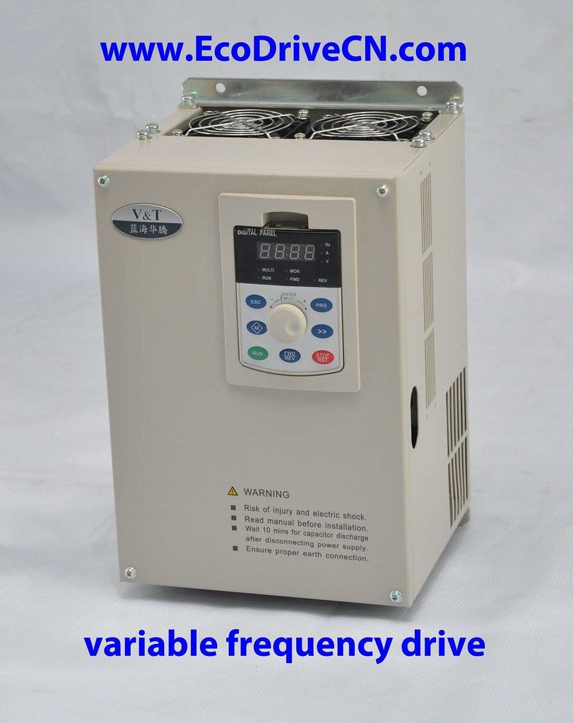 Falownik Uwe=3x400V, Uwy=3x480V/3,6A 1,5kW, filtr RFI DE1-343D6FN-N20N 174335 EATON
